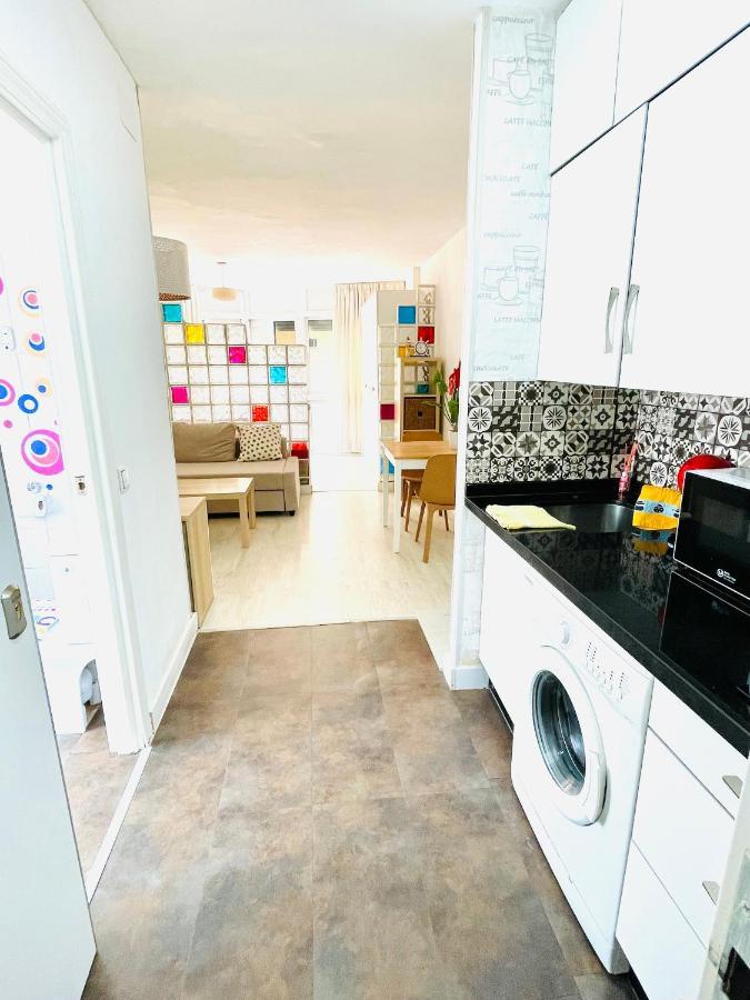 Bonito Apartamento Junto A Playa Centro ฟูเอนฮิโรลา ภายนอก รูปภาพ