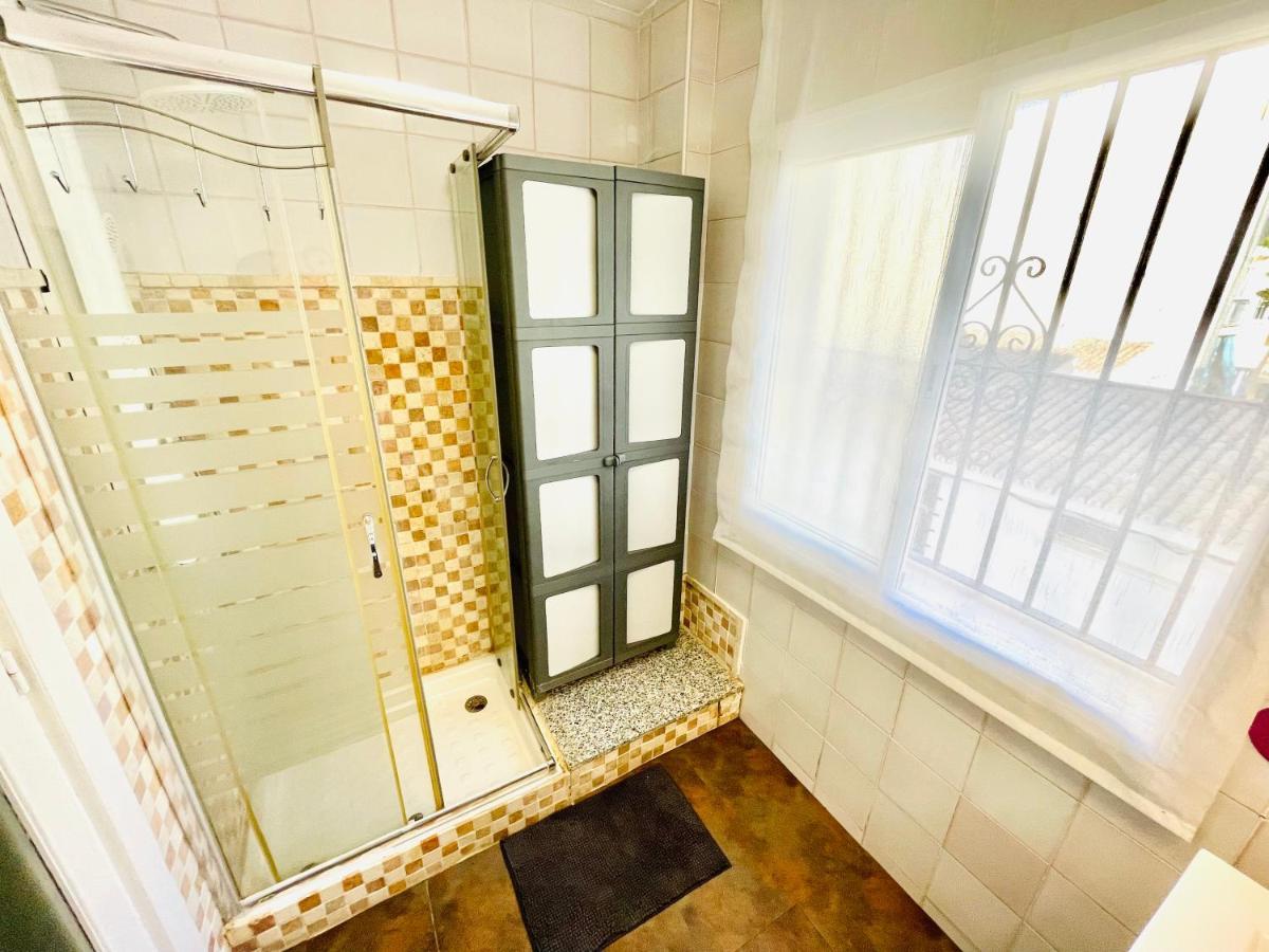Bonito Apartamento Junto A Playa Centro ฟูเอนฮิโรลา ภายนอก รูปภาพ