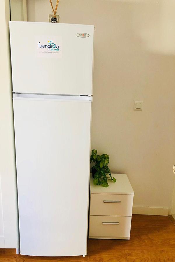 Bonito Apartamento Junto A Playa Centro ฟูเอนฮิโรลา ภายนอก รูปภาพ