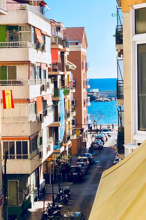 Bonito Apartamento Junto A Playa Centro ฟูเอนฮิโรลา ภายนอก รูปภาพ